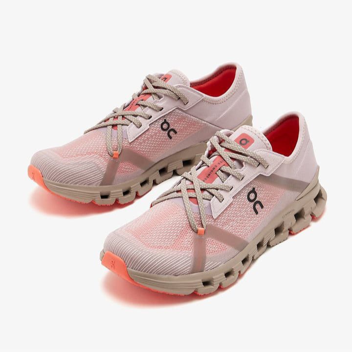 On-Cloud-x4-AD-pink