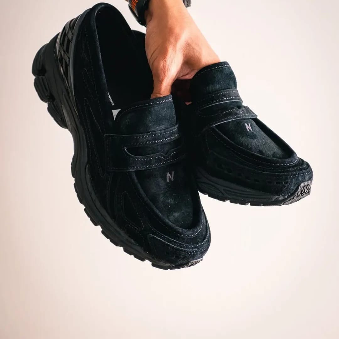 New Balance 1906L Black Suede