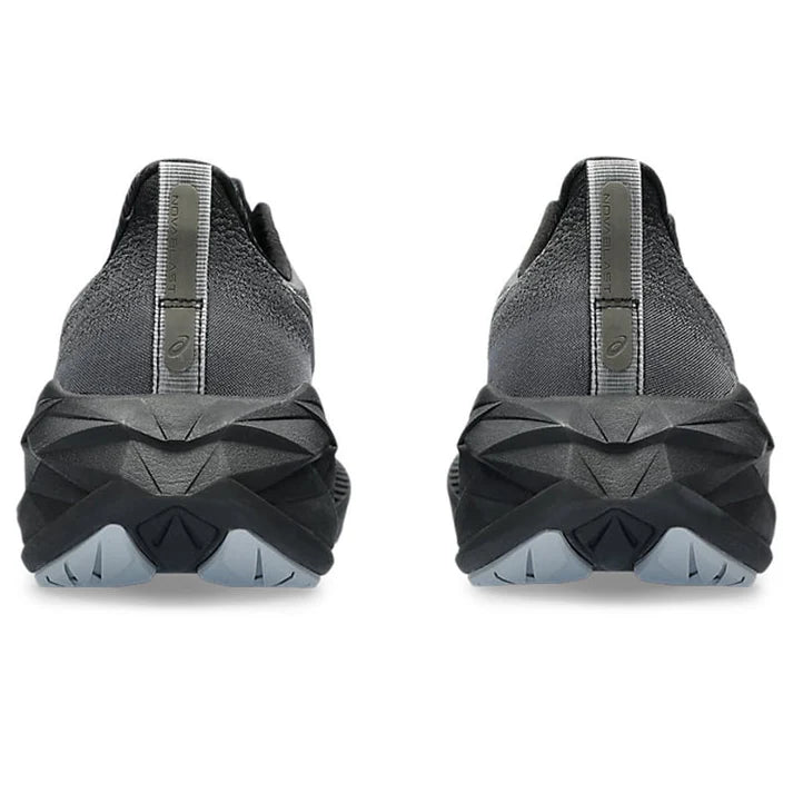 Asics Novablast 4 Black Graphite Grey