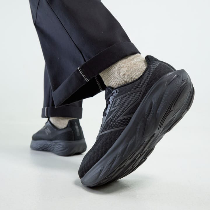 New-balance-fresh-foum-1080v14-black