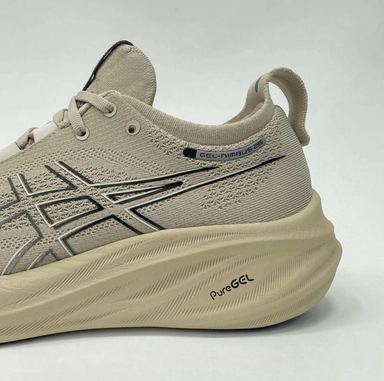 Asics-jel-nimbus-26