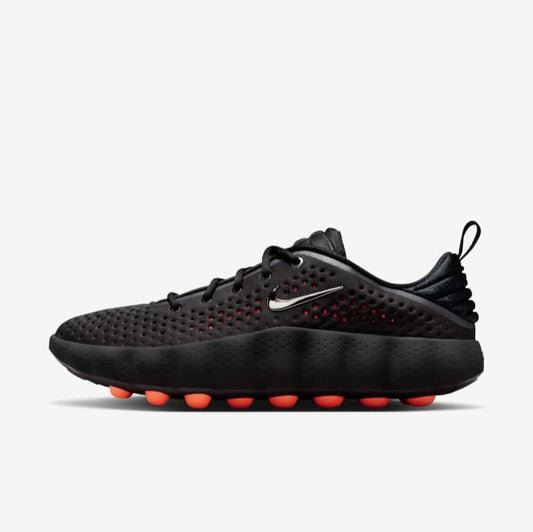 Nike Mind 002 sneaker in the Black/Hyper Crimson🖤🐞