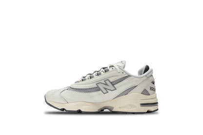 New Balance 1000 Sea Salt